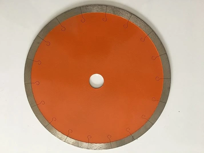 Ceramic Saw Blade with a hook-type steel core Ceramic Saw Blade with a hook-type steel core