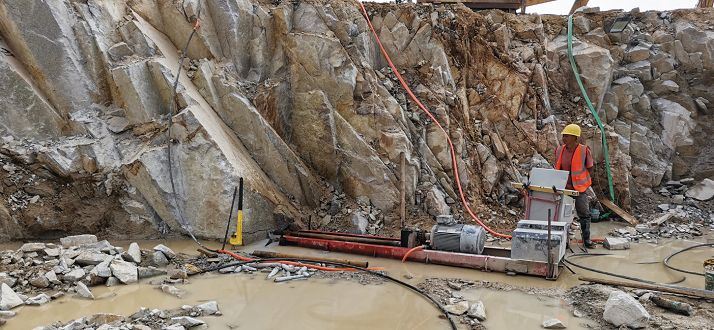 product-714-330 Horizontal Stone Core Drilling